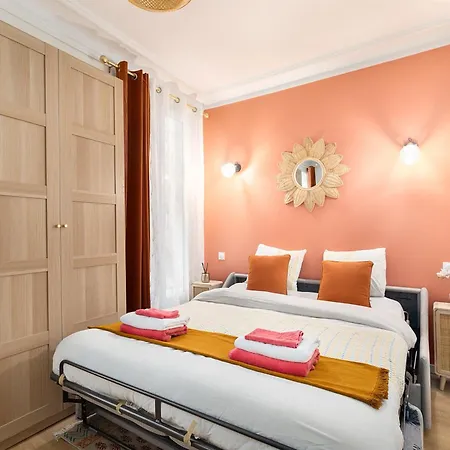 Guestrust- Arc De Triomphe Corail Apartment Paris Exterior photo